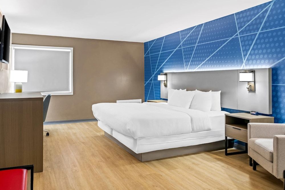 Standard Room, 1 King Bed, Non Smoking