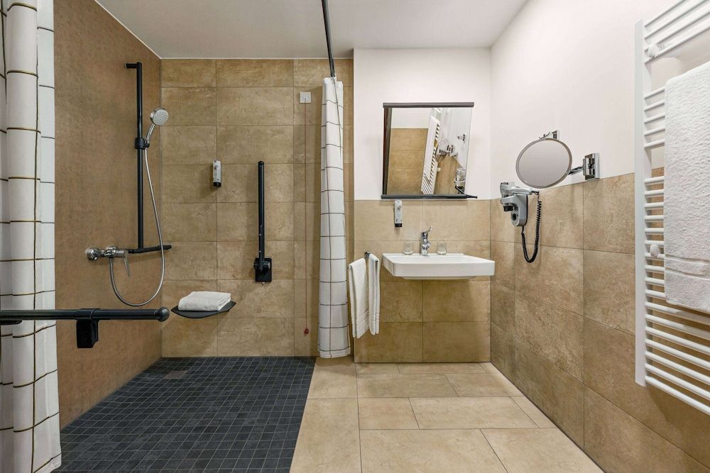 Amedia Munich Dachau, Trademark Collection by Wyndham Room (Lounge Accessible) 6