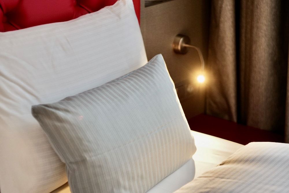 Amedia Munich Dachau, Trademark Collection by Wyndham Comfort Twin Room 7