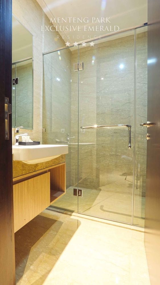 Menteng Park Exclusive Emerald Superior Room, 1 Bedroom 11