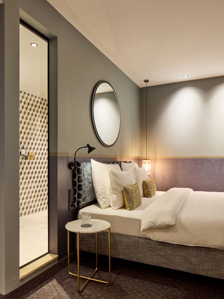 Postboutique Hotel Comfort Double Room (Plus) incl.free public transport ticket price level D & railway Wuppertal 3