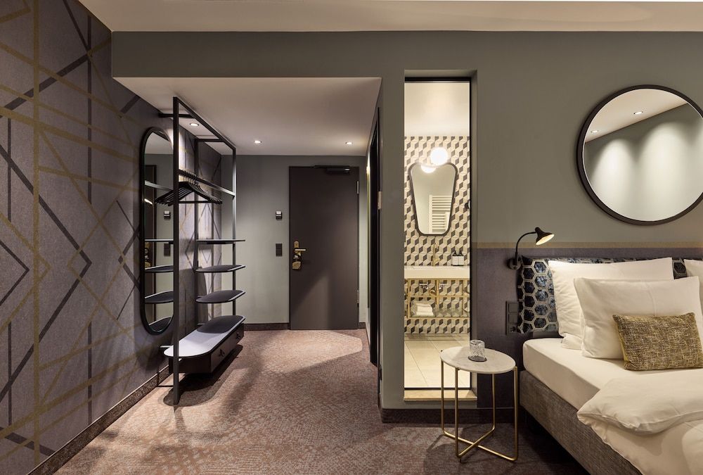 Postboutique Hotel Comfort Double Room (Plus) incl.free public transport ticket price level D & railway Wuppertal 5