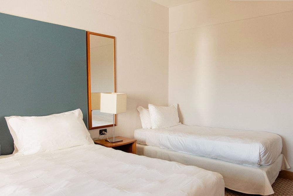 Belstay Milano Assago Classic Triple Room 4
