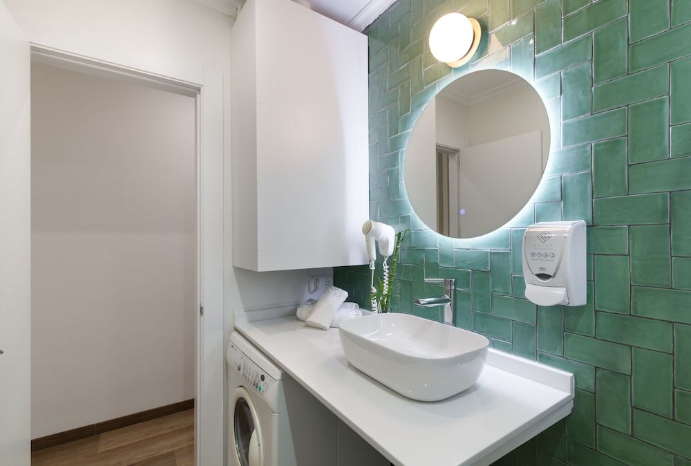 Roisa Centro Studio (Triple / 2 people) 6