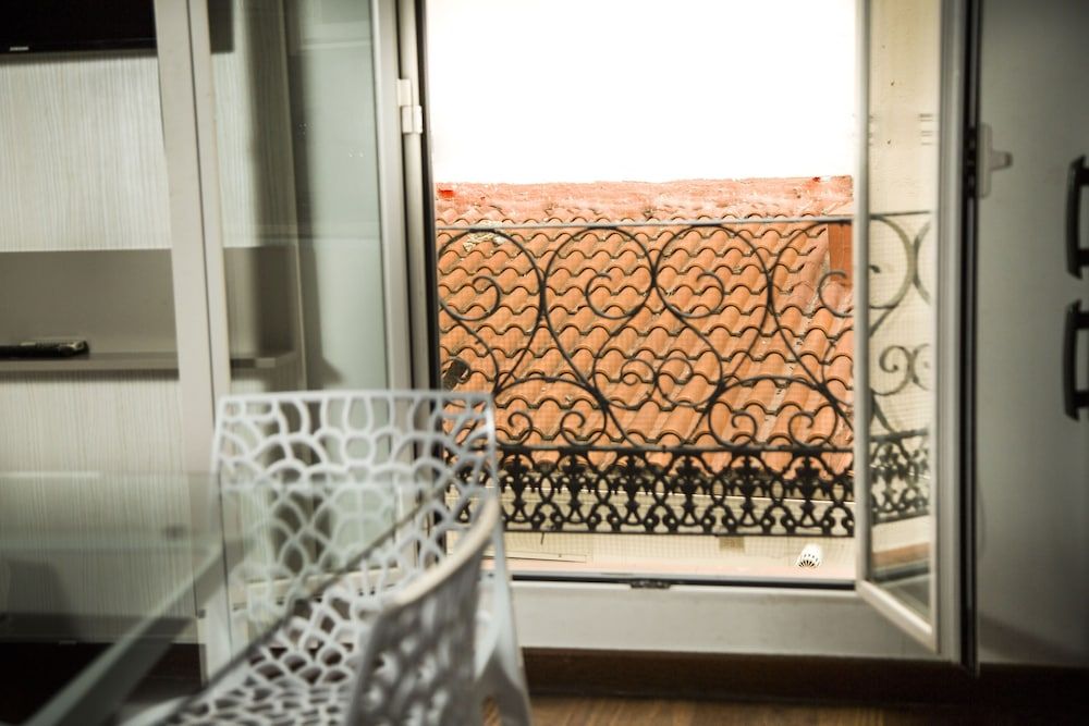 Roisa Centro Studio (2 people) 5