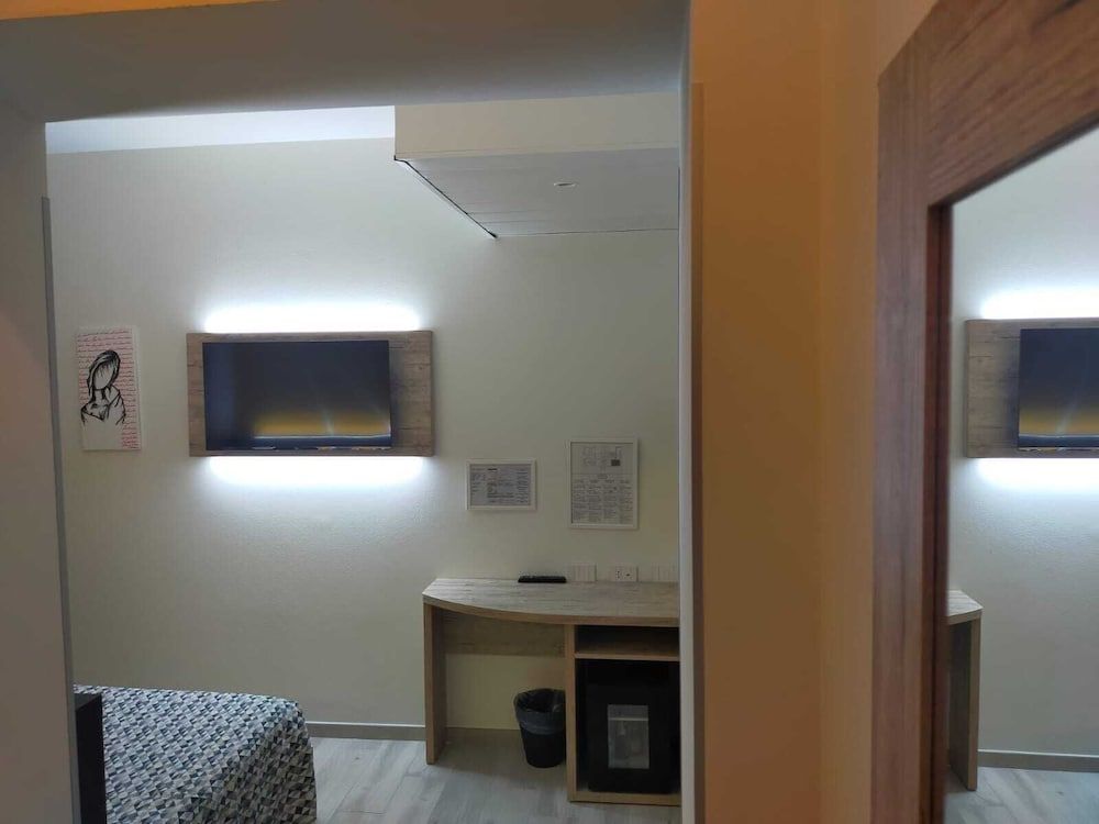 Maritan Hotel & Spa Economy Double Room 5