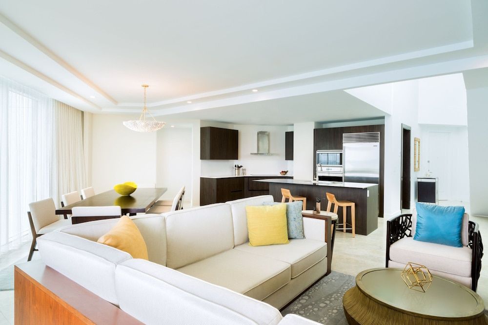 3 Bedroom, Penthouse, Oceanfront
