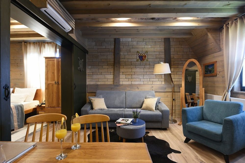 Ethno Houses Plitvica Selo Deluxe Deluxe Suite (2 Hot Tubs, DS2HT) 3