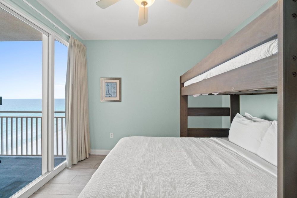 Condo, 2 Bedrooms, Ocean View (701E-B)