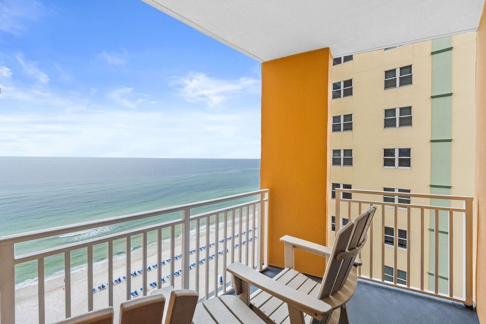 Studio, Ocean View (901W-A)