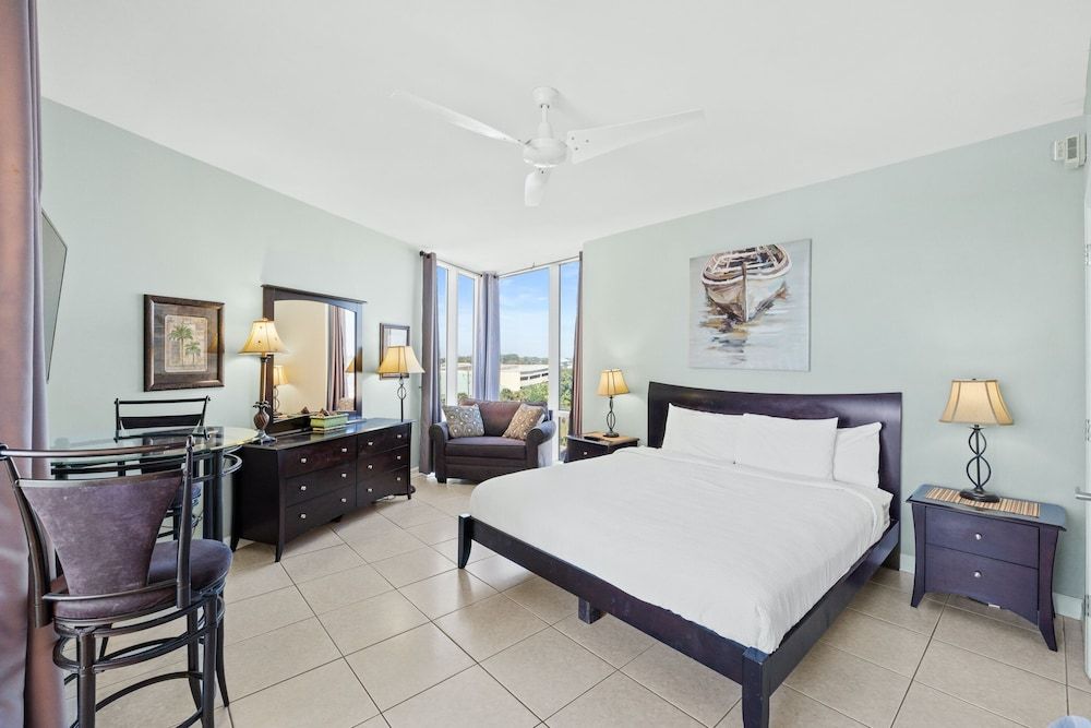 Condo, 3 Bedrooms, Ocean View (301E)