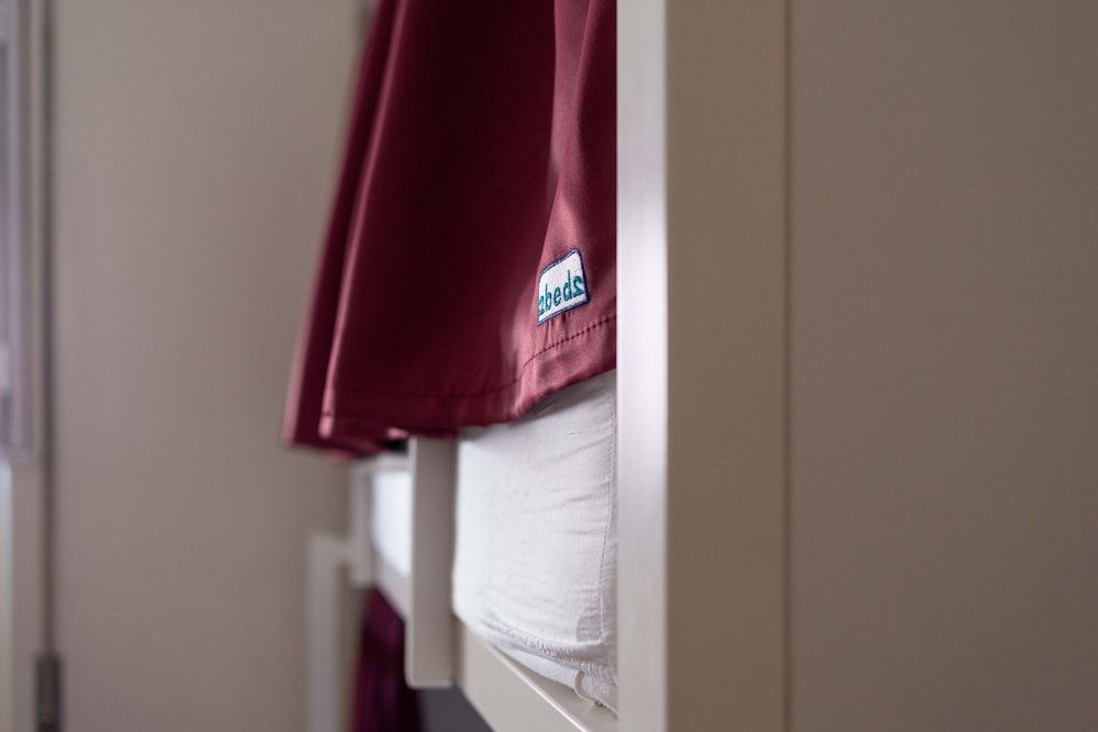 Sant Jordi Hostels Lisbon Standard Room, Mixed Dorm, Shared Bathroom (4 People) 3