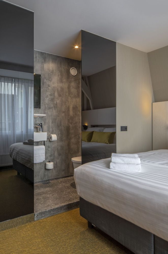 Cityview Hotel Double Room 7