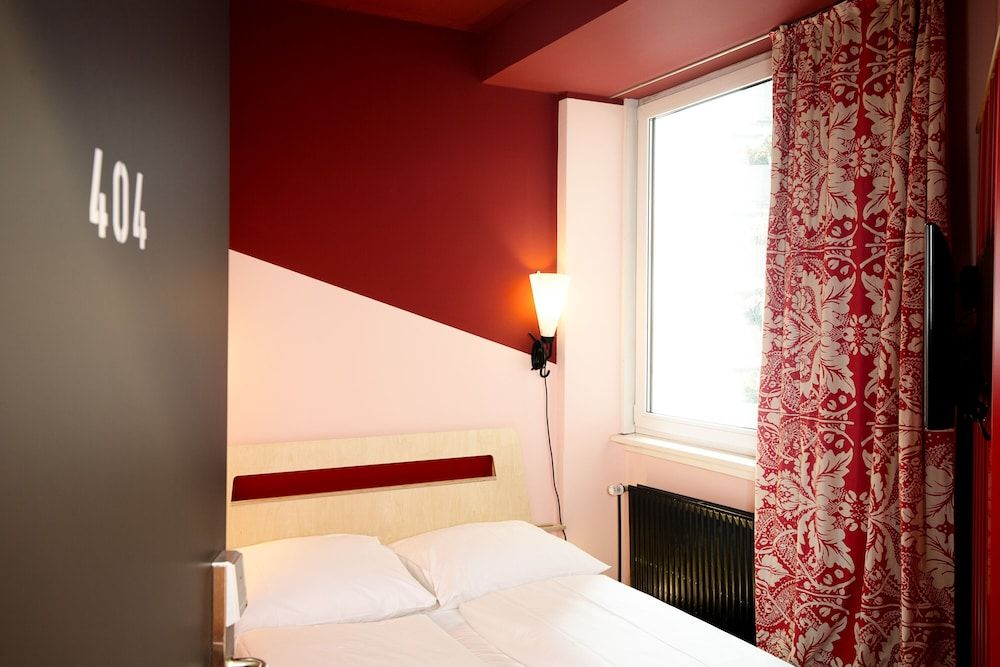 undefined Superbude St. Georg 10