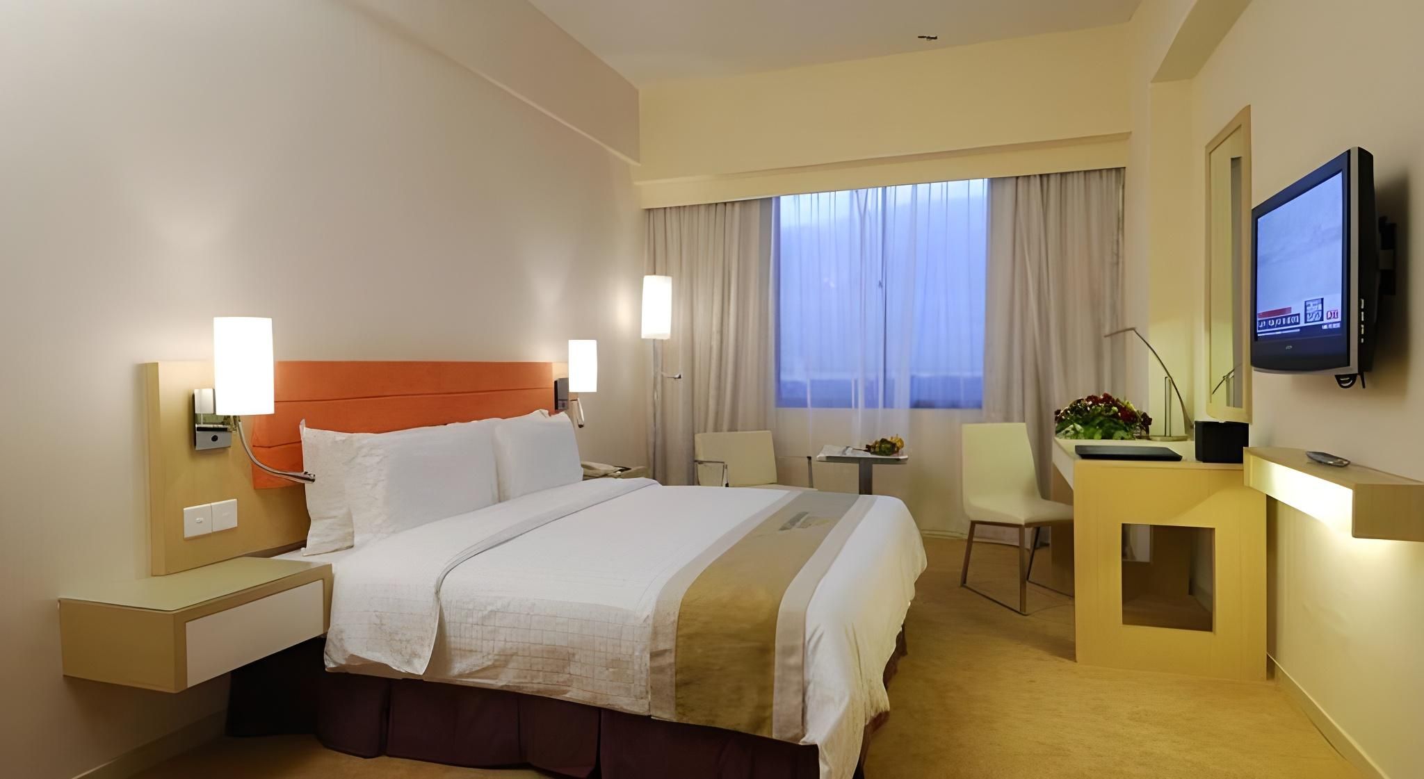 Borneo Royale Hotel Deluxe Double or Twin Room