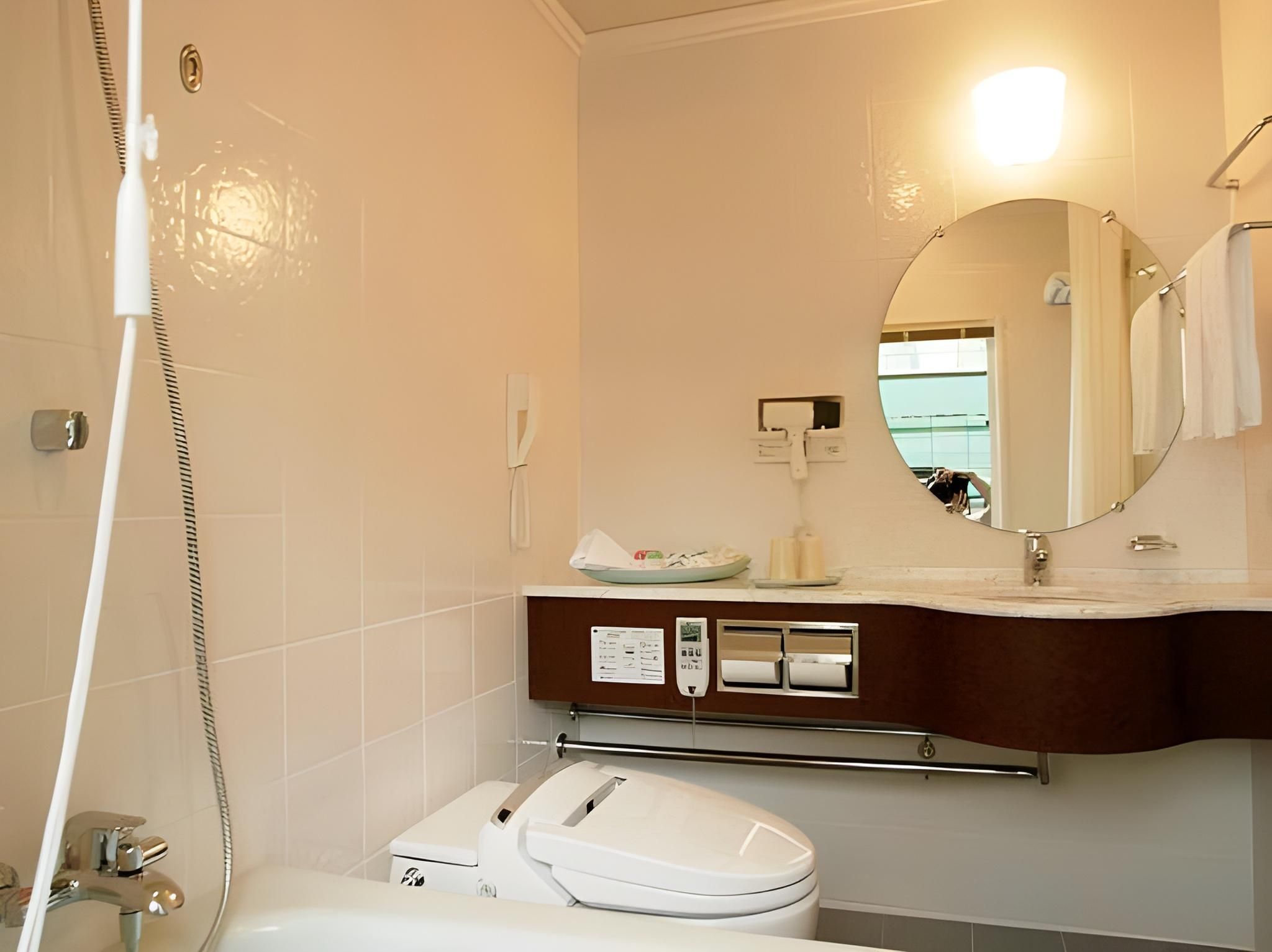 undefined KOKO HOTEL Osaka Shinsaibashi 7