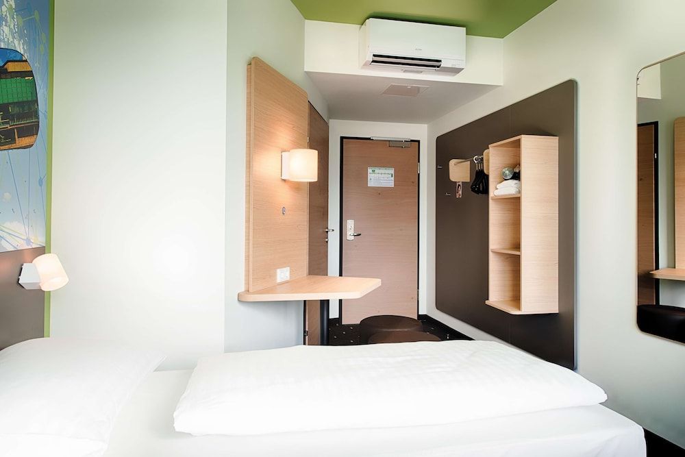 B&B Hotel Villach Twin Room 3