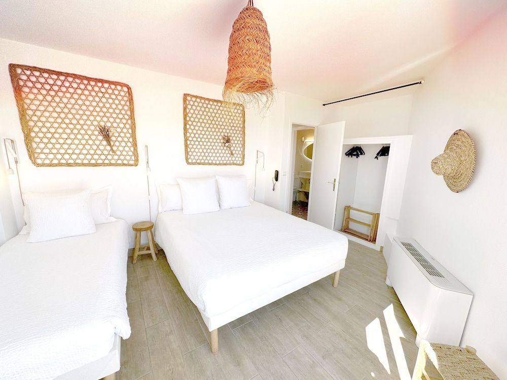 Comfort Triple Room, Terrace