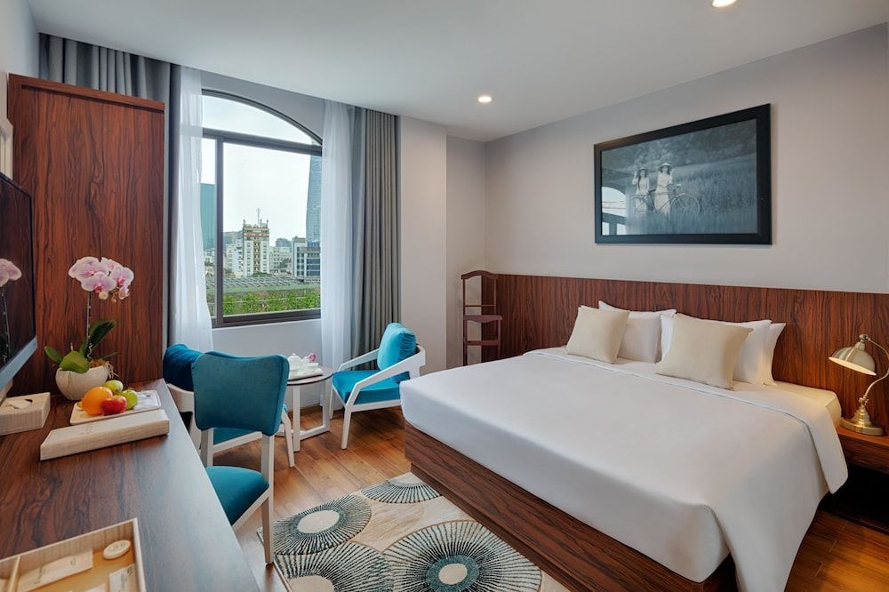 undefined Happy Life Grand Hotel & Sky Bar