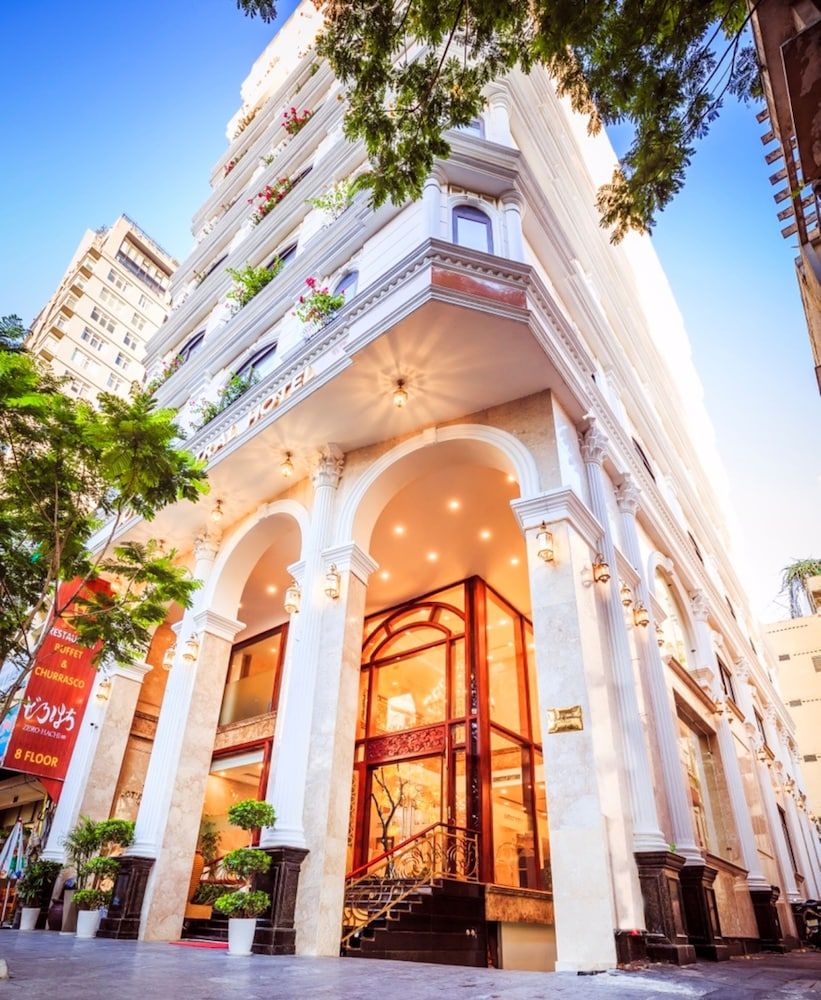 undefined Happy Life Grand Hotel & Sky Bar 6