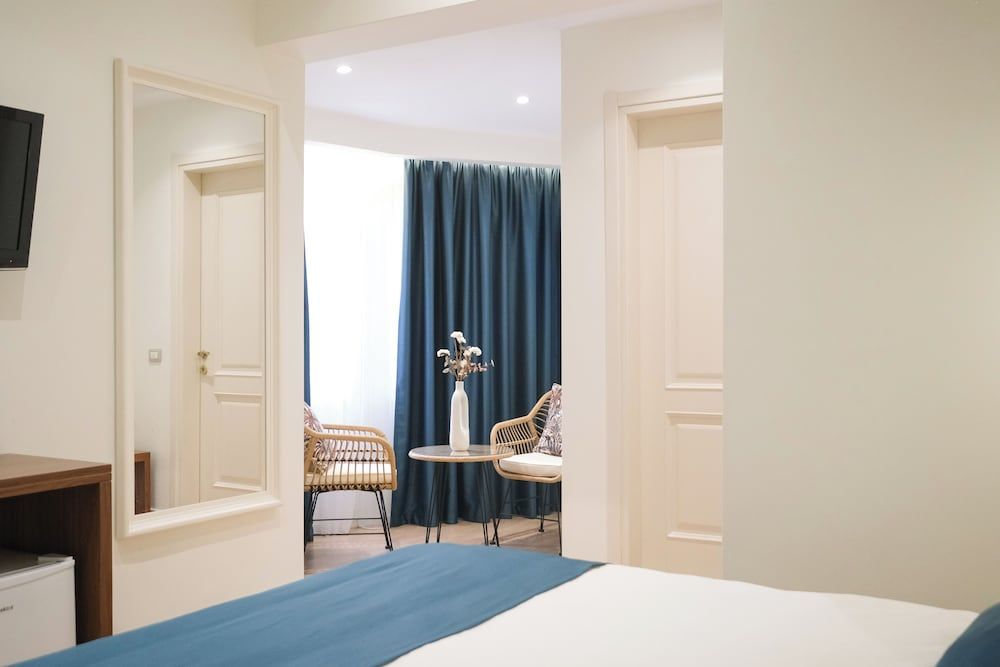 Golden City Hotel, Tirana Superior Double Room, 1 King Bed, Non Smoking, City View 16