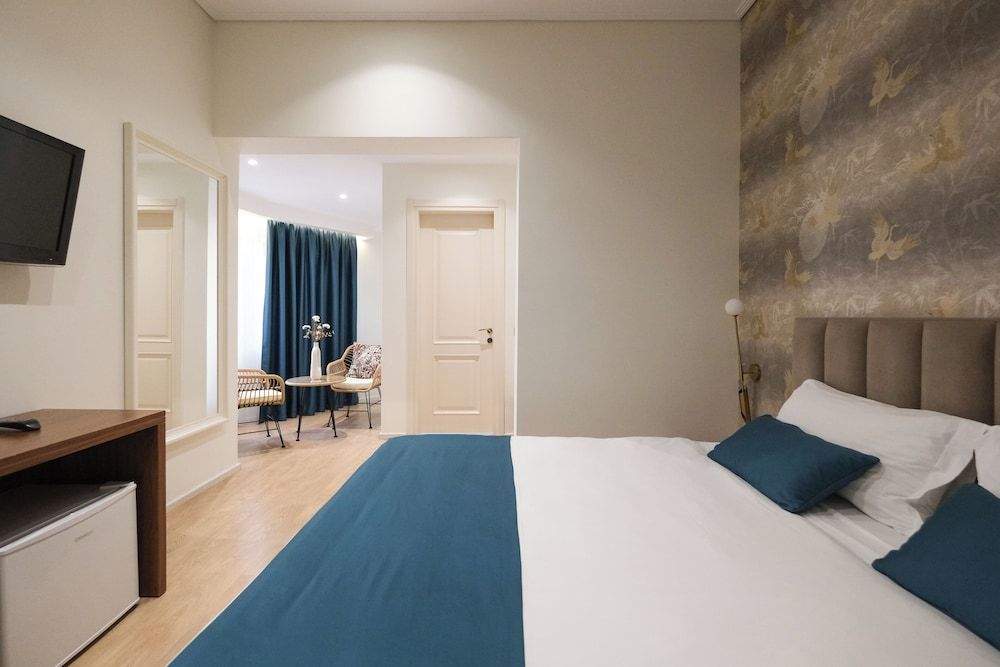 Golden City Hotel, Tirana Superior Double Room, 1 King Bed, Non Smoking, City View 6