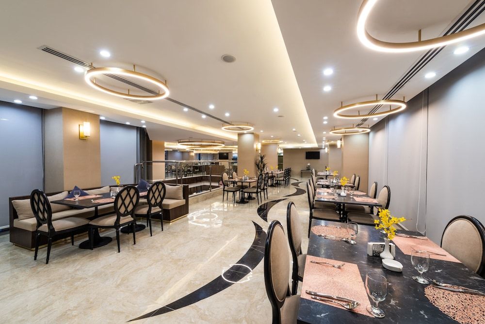 undefined Warwick Riyadh Hotel 10