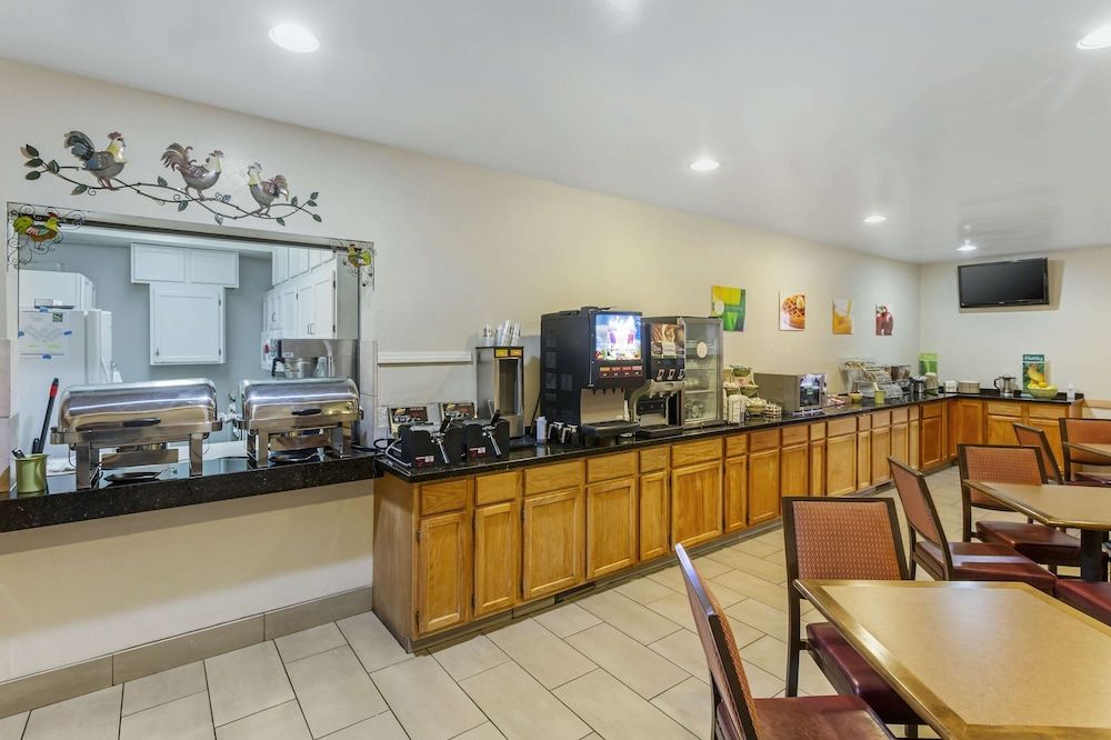undefined Quality Suites Moab near Arches National Park 7