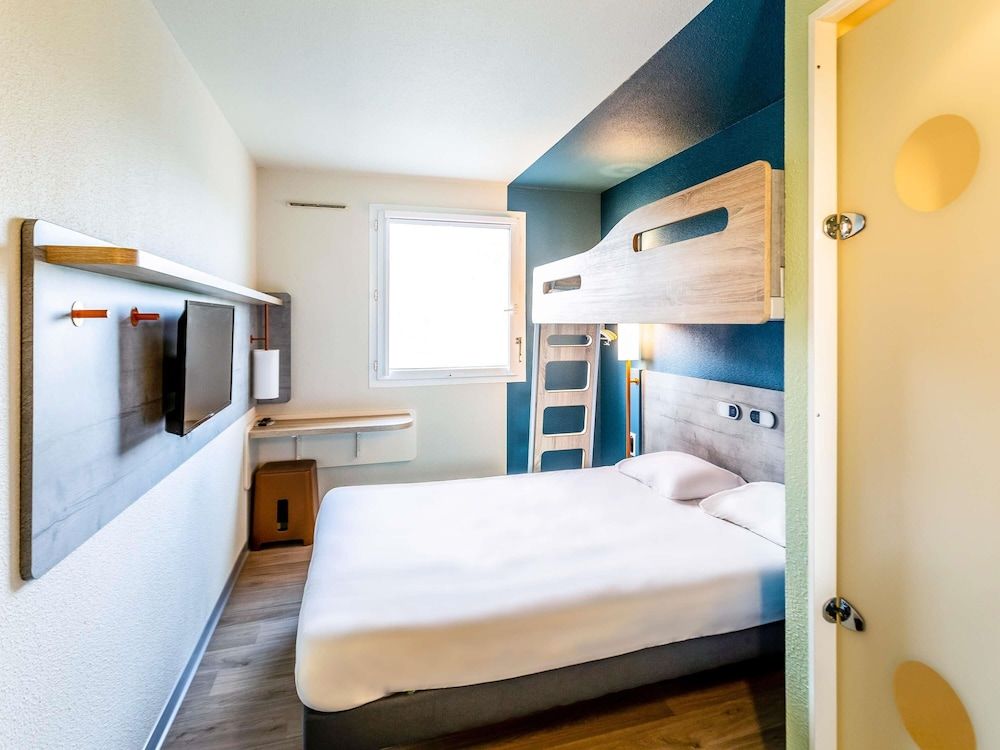 Triple Room, Multiple Beds
