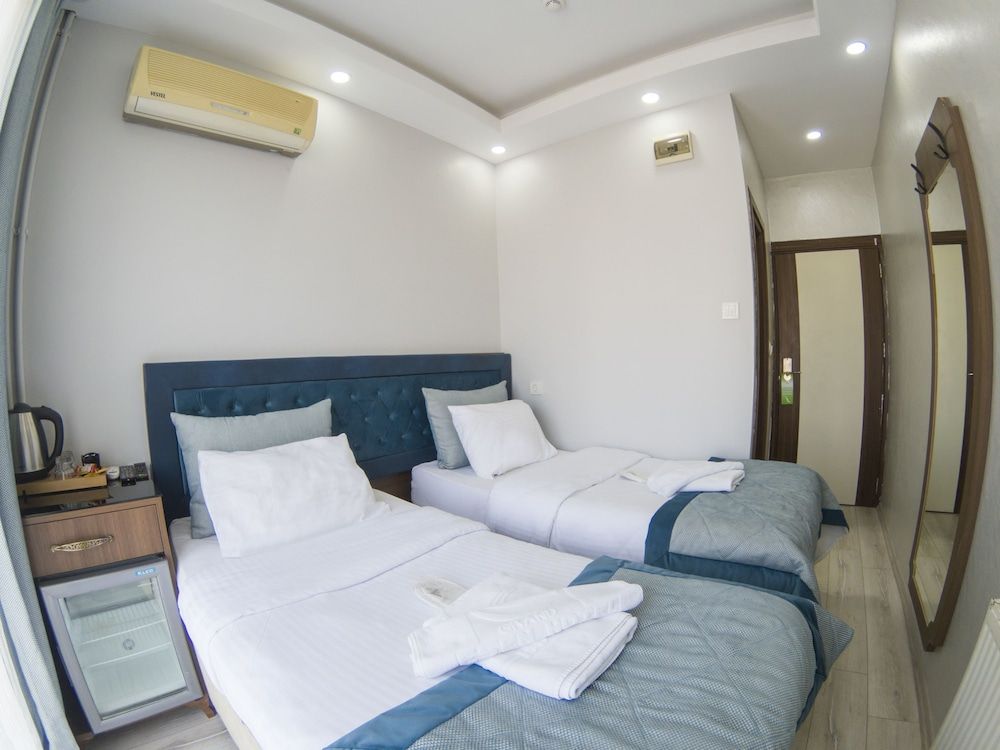 Sirkeci Esen Hotel Standard Double or Twin Room, Non Smoking 3