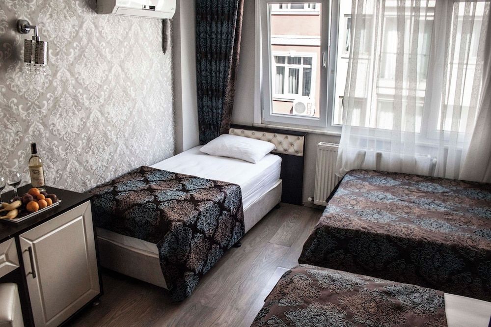 undefined Sirkeci Esen Hotel 2