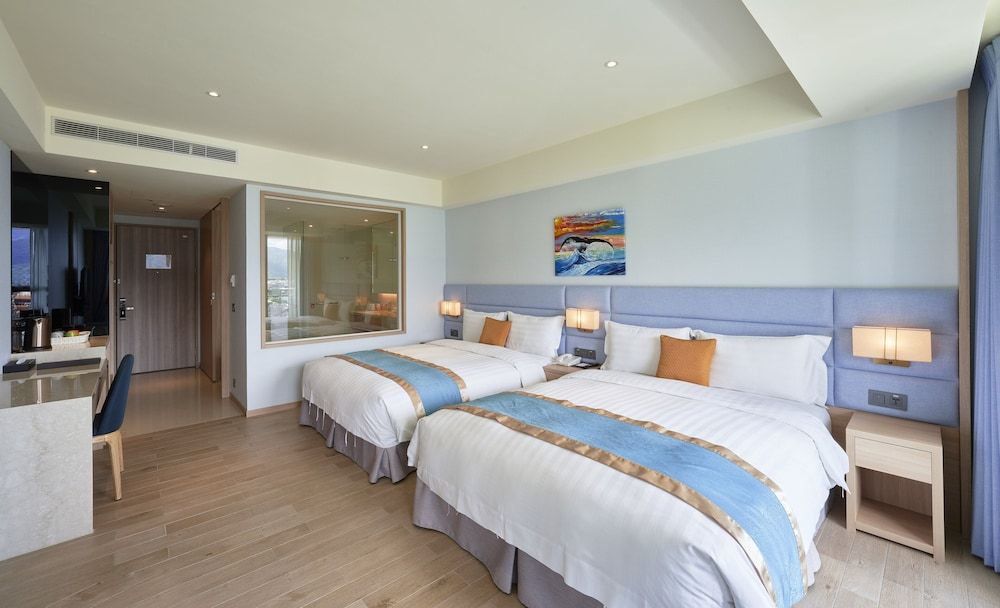 Quadruple Room, Mountain View