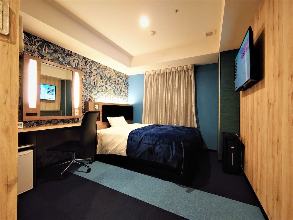 Single Room, 1 Double Bed, Smoking