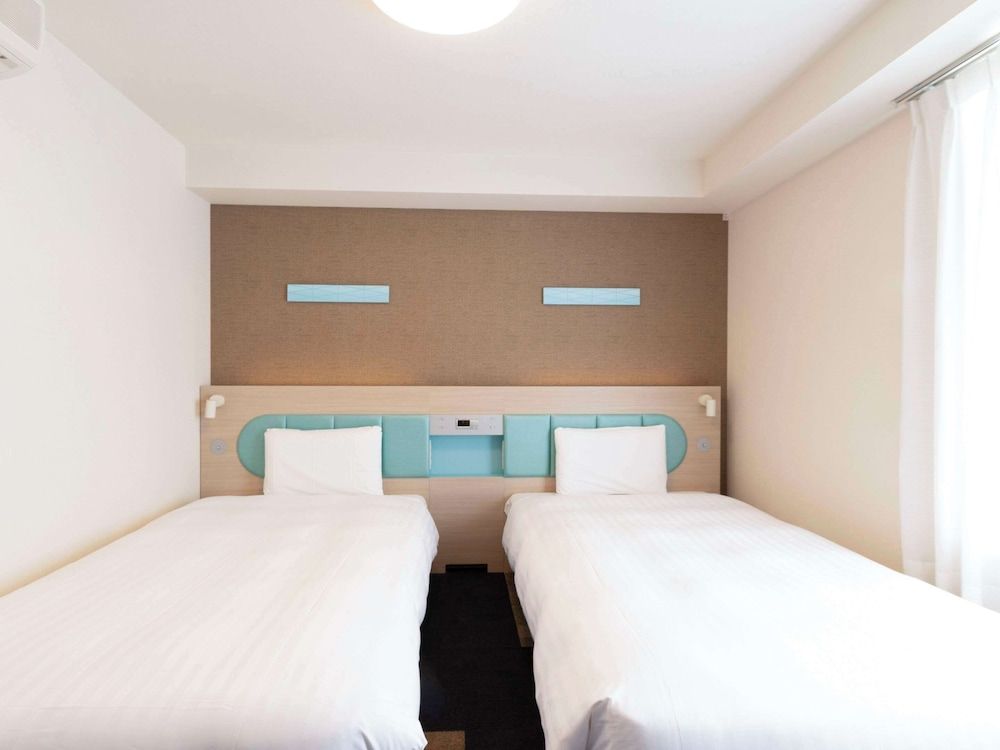 Comfort Hotel ERA Kobe Sannomiya Standard 2 Singles Non Smoking 2