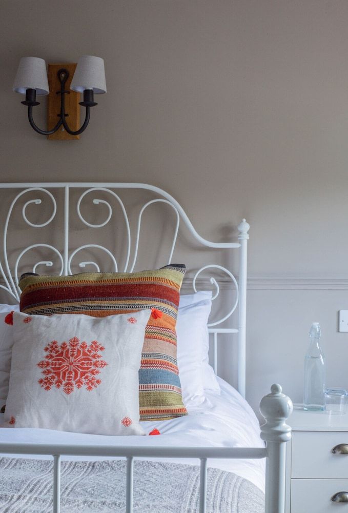 The Cricketers Inn Suite, Ensuite (Double & Single) 4