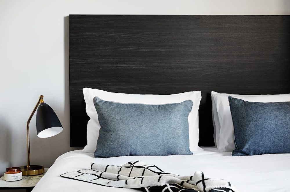 Punthill Caroline Springs Superior Studio - Lakeview 2