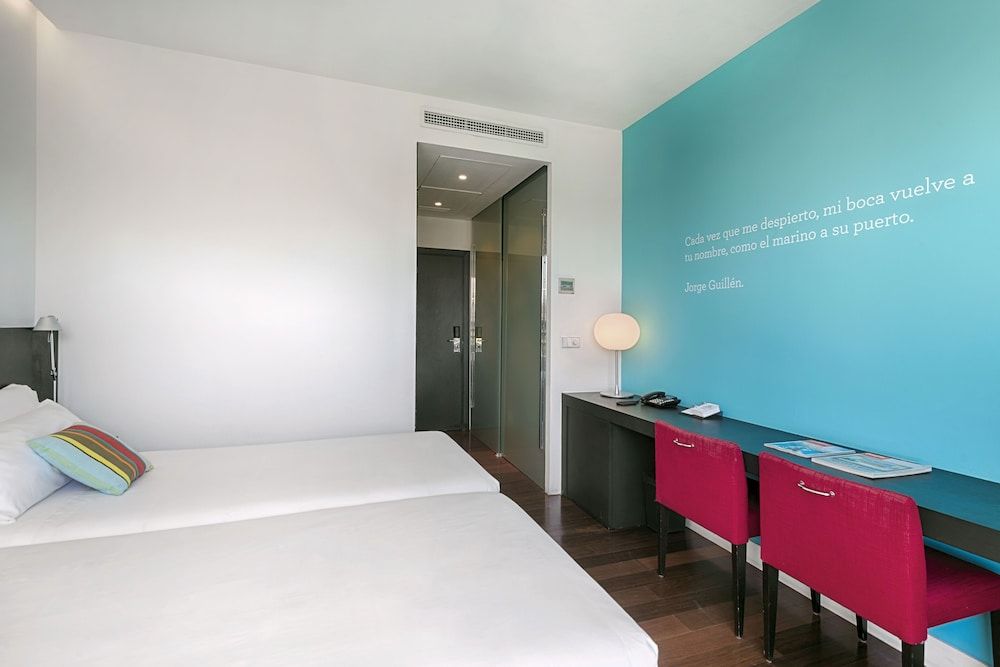 Junior Suite, Jetted Tub