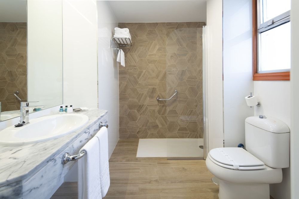 Hotel Ciudad de Vigo Superior Double Room 2