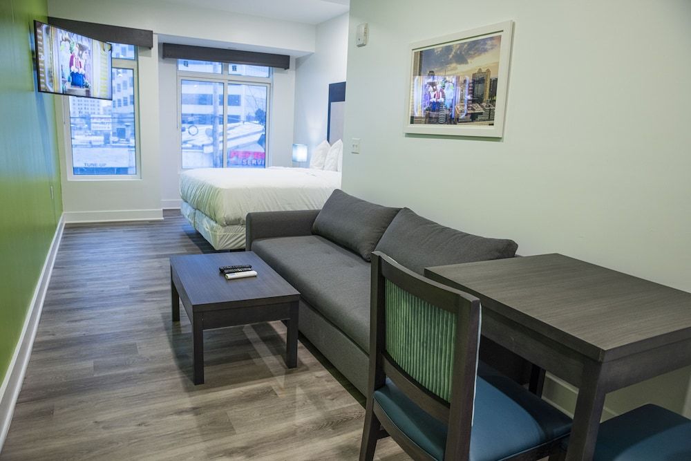 undefined Peachtree Suites 9