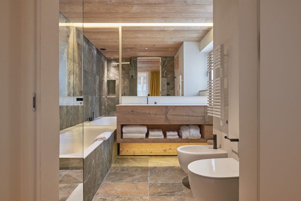 undefined HOTEL de LEN 10