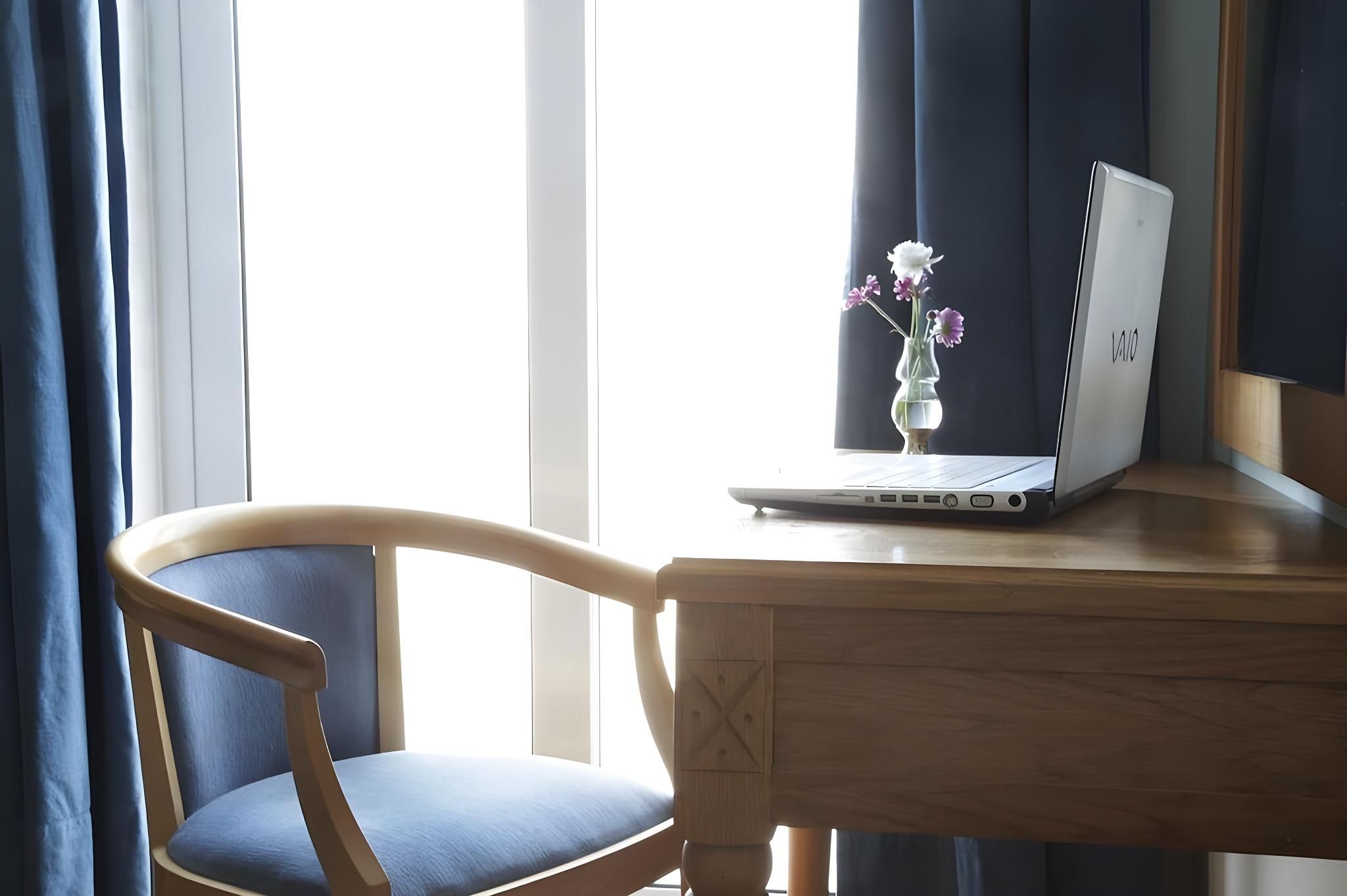 0eb874ff6384a5ad804b6bd0954c02c9