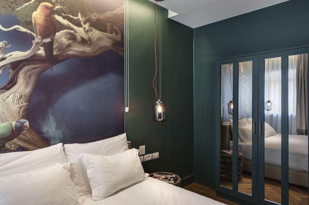 undefined Gordon By The Beach 6