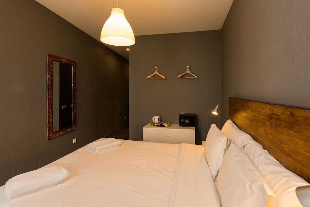 Alfama - Lisbon Lounge Suites Standard Double or Twin Room 15