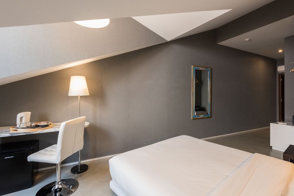Alfama - Lisbon Lounge Suites Standard Double or Twin Room 29