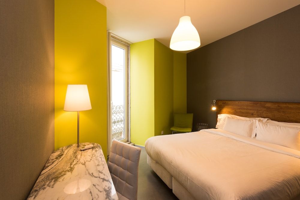 Alfama - Lisbon Lounge Suites Standard Double or Twin Room 2