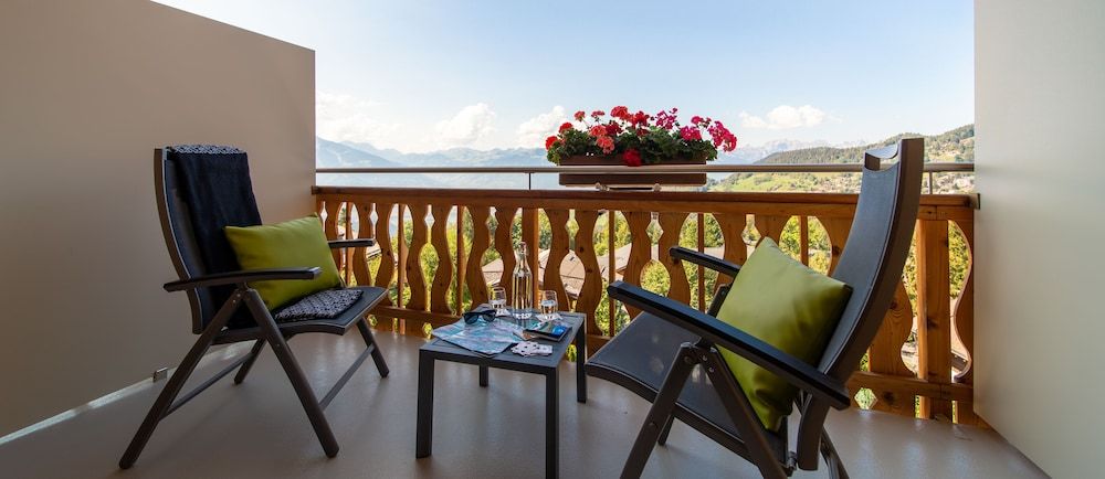 VIU Hotel Villars Superior Double Room 5