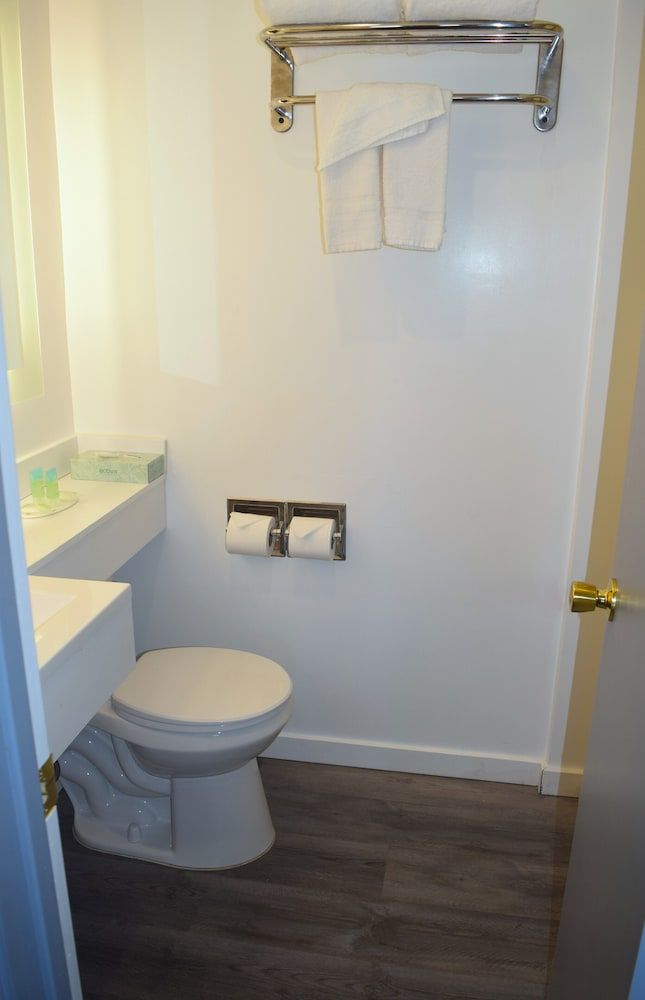 undefined SF Central Hotel 8