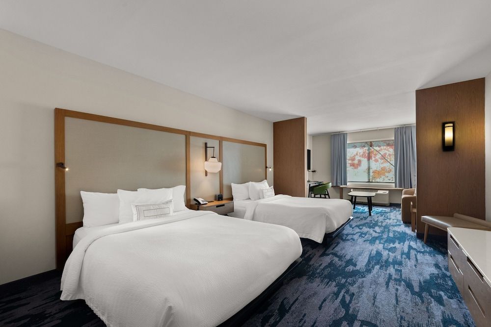 Suite, Multiple Beds