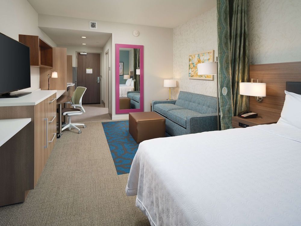 Studio Suite, 1 King Bed, Non Smoking