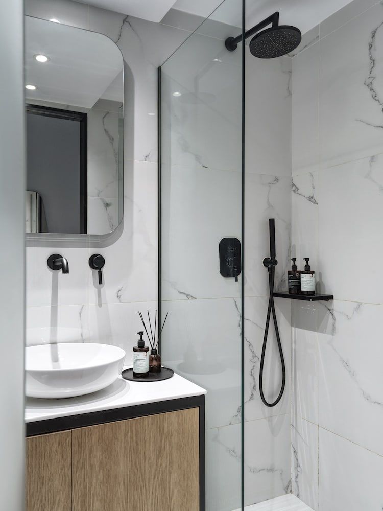 The Newel Acropolis Deluxe Studio Suite, City View 4